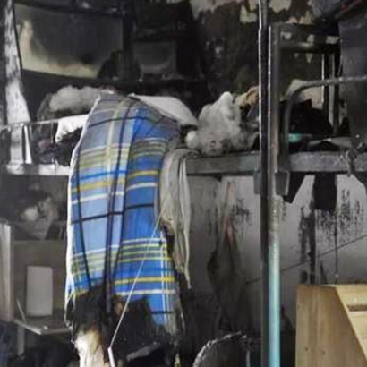 长沙人民东路附近一学校女生寝室突发火灾